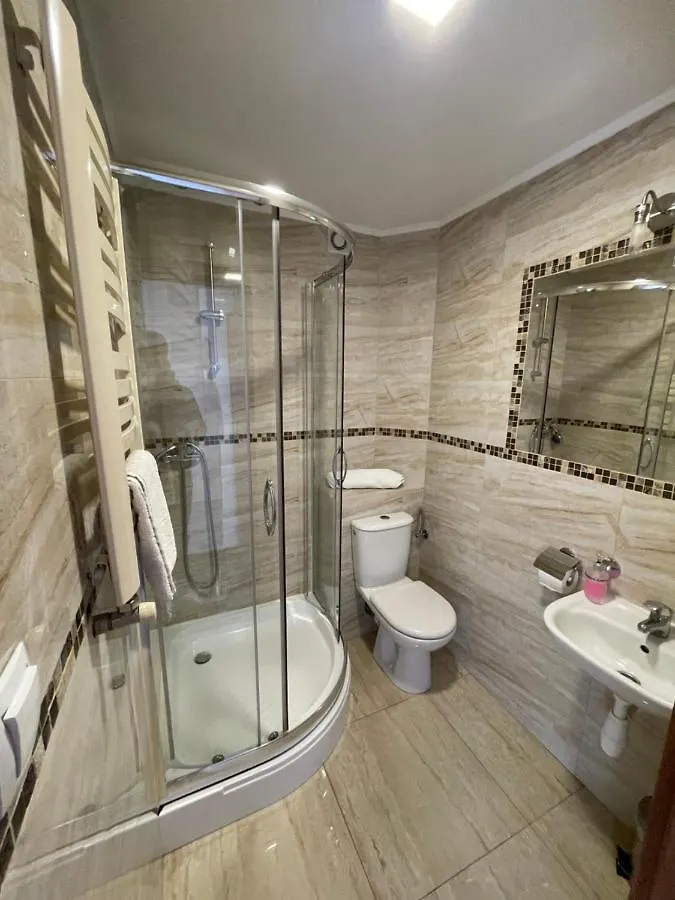 Bed & Breakfast Hotelik Gold Raszyn