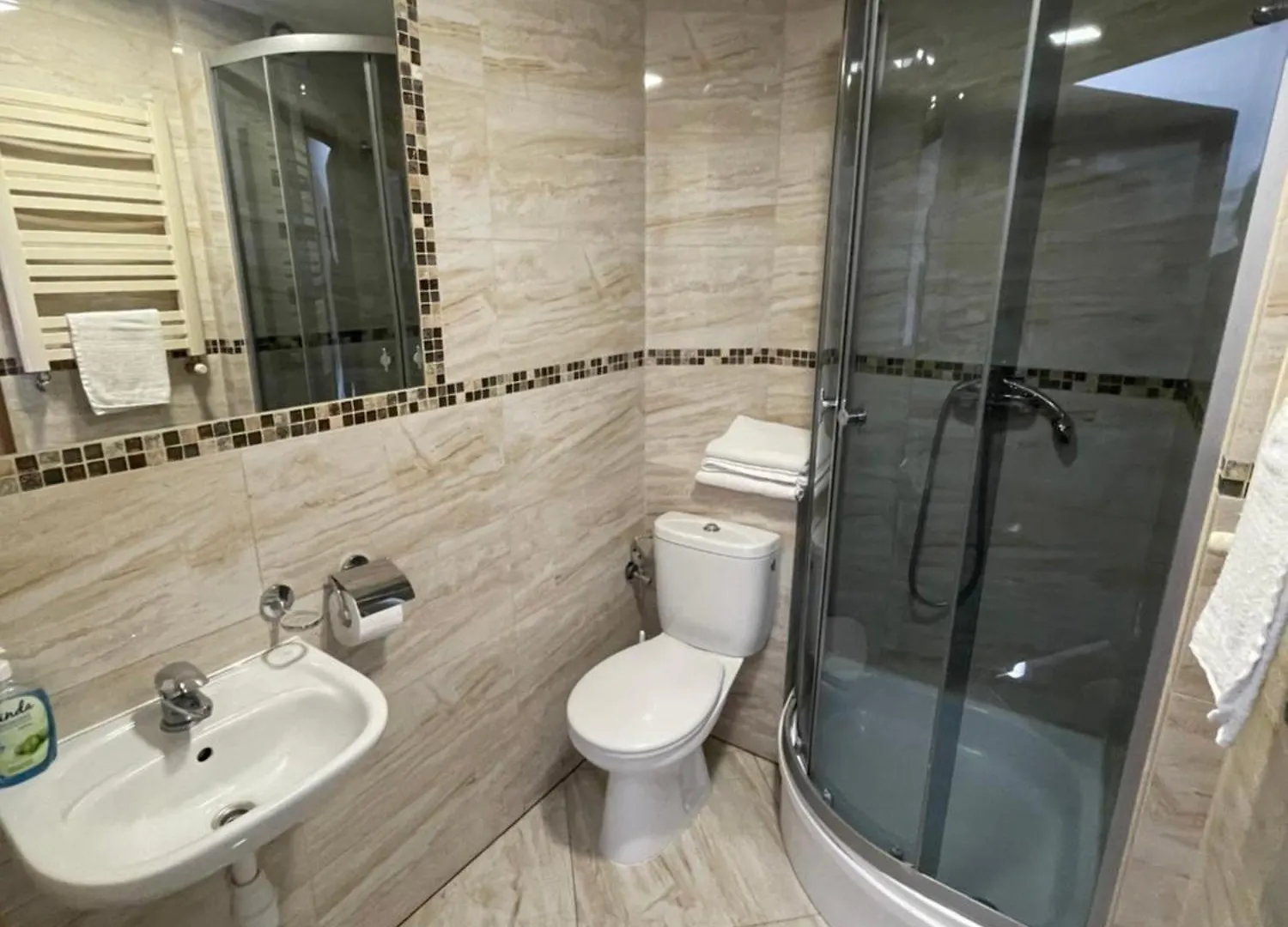 Hotelik Gold Raszyn 0*,  Poland